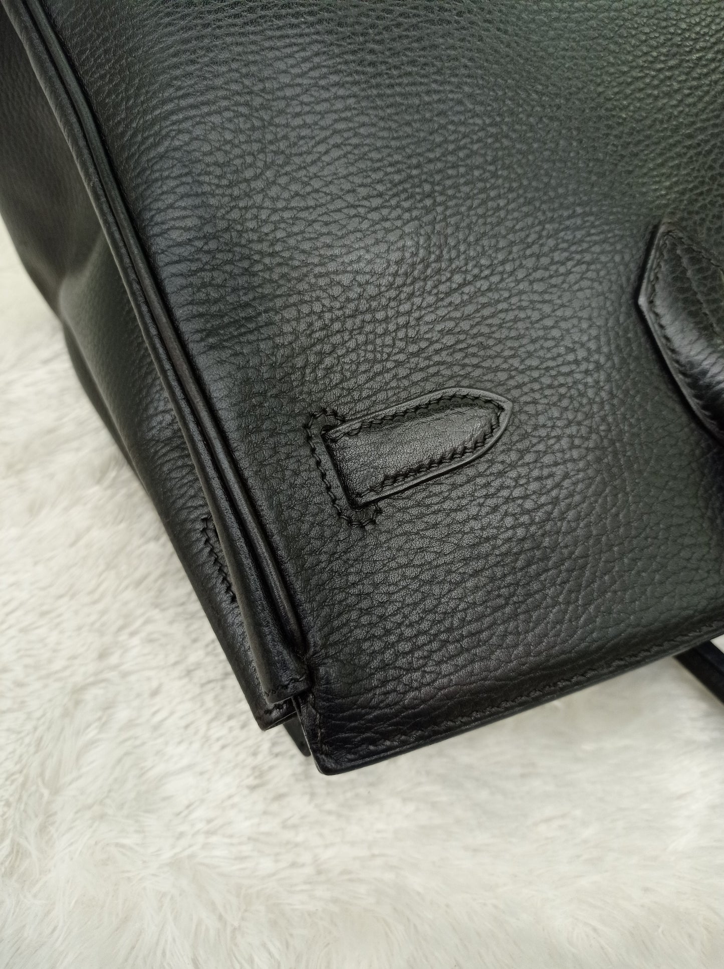 B35 Ardines Black GHW #F square