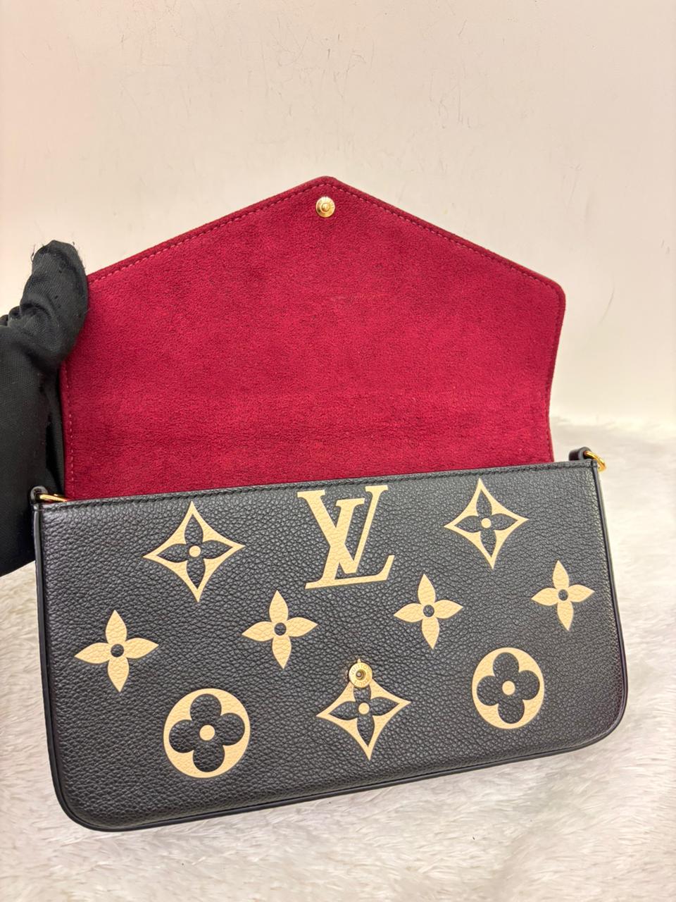 LV Pochette Felicie Monogram Empreinte Noir Beige (CHIP)