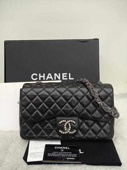 Chanel Medium Westminster Pearl Flap Lamb Black SHW #21