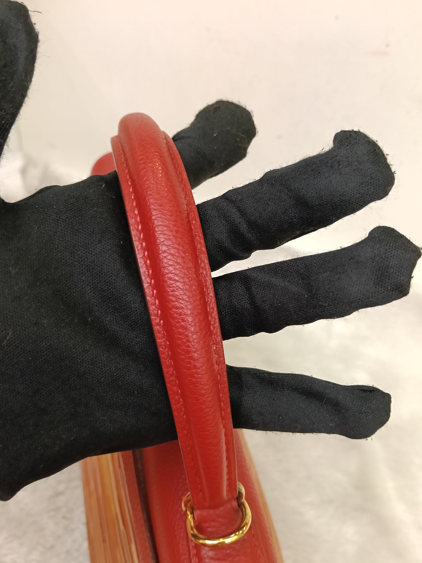 K32 Vibrato Rouge Vif GHW #G square