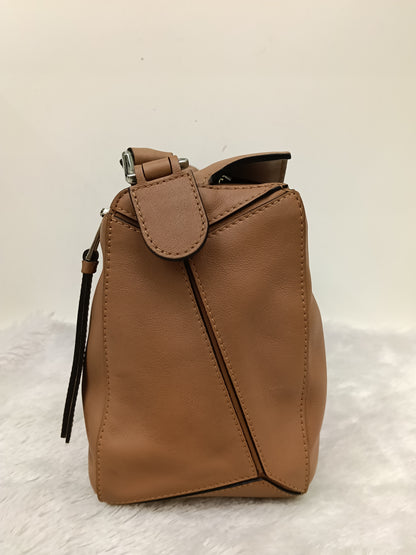 Loewe Puzzle Medium Calfskin Tan SHW 2017