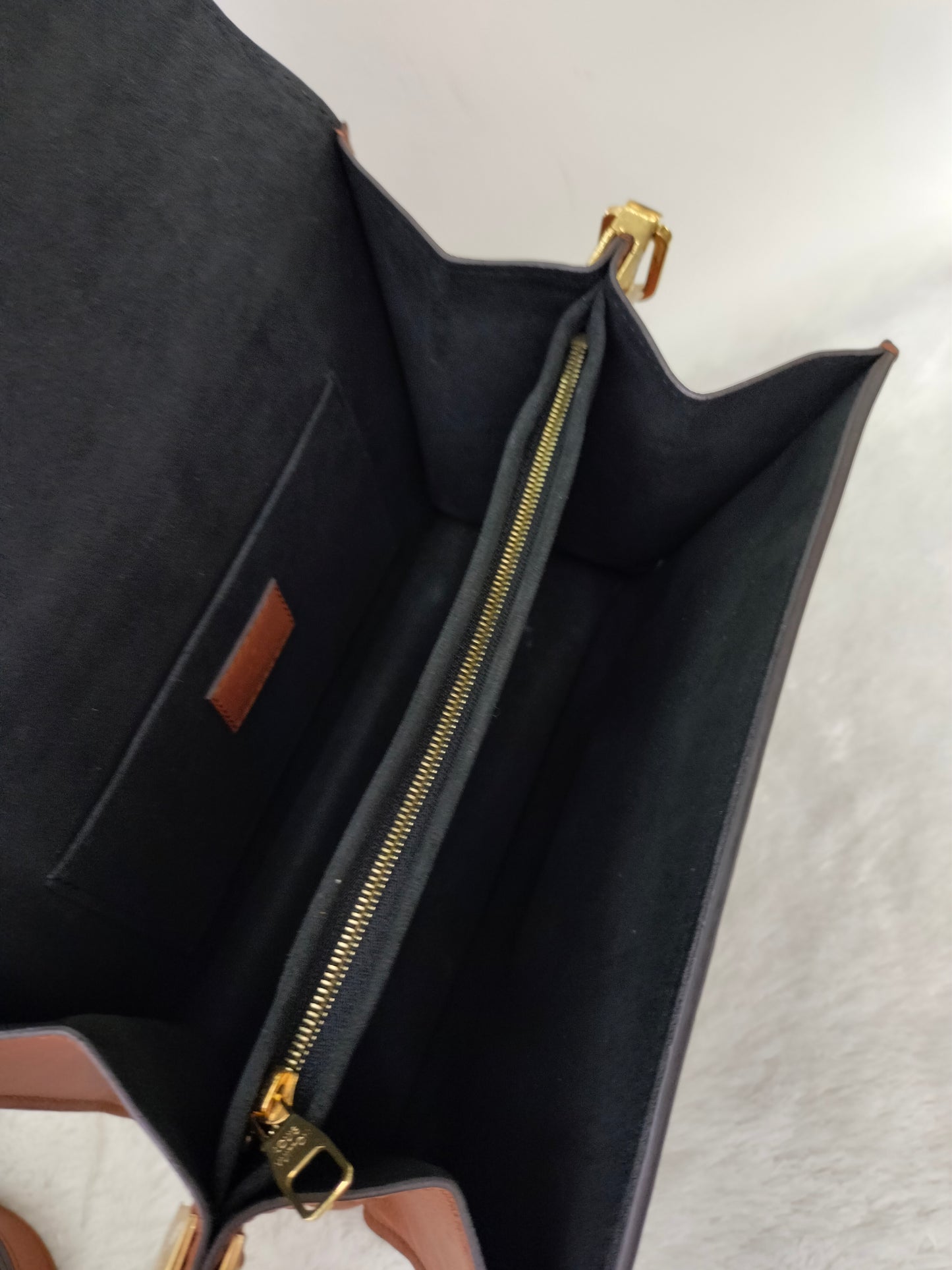 LV Dauphine MM Monogram Reverse 2020