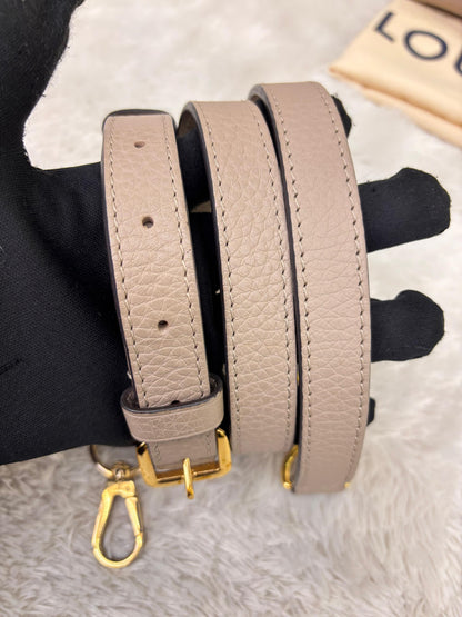 LV Capucines PM Taurillon Gallet 2018