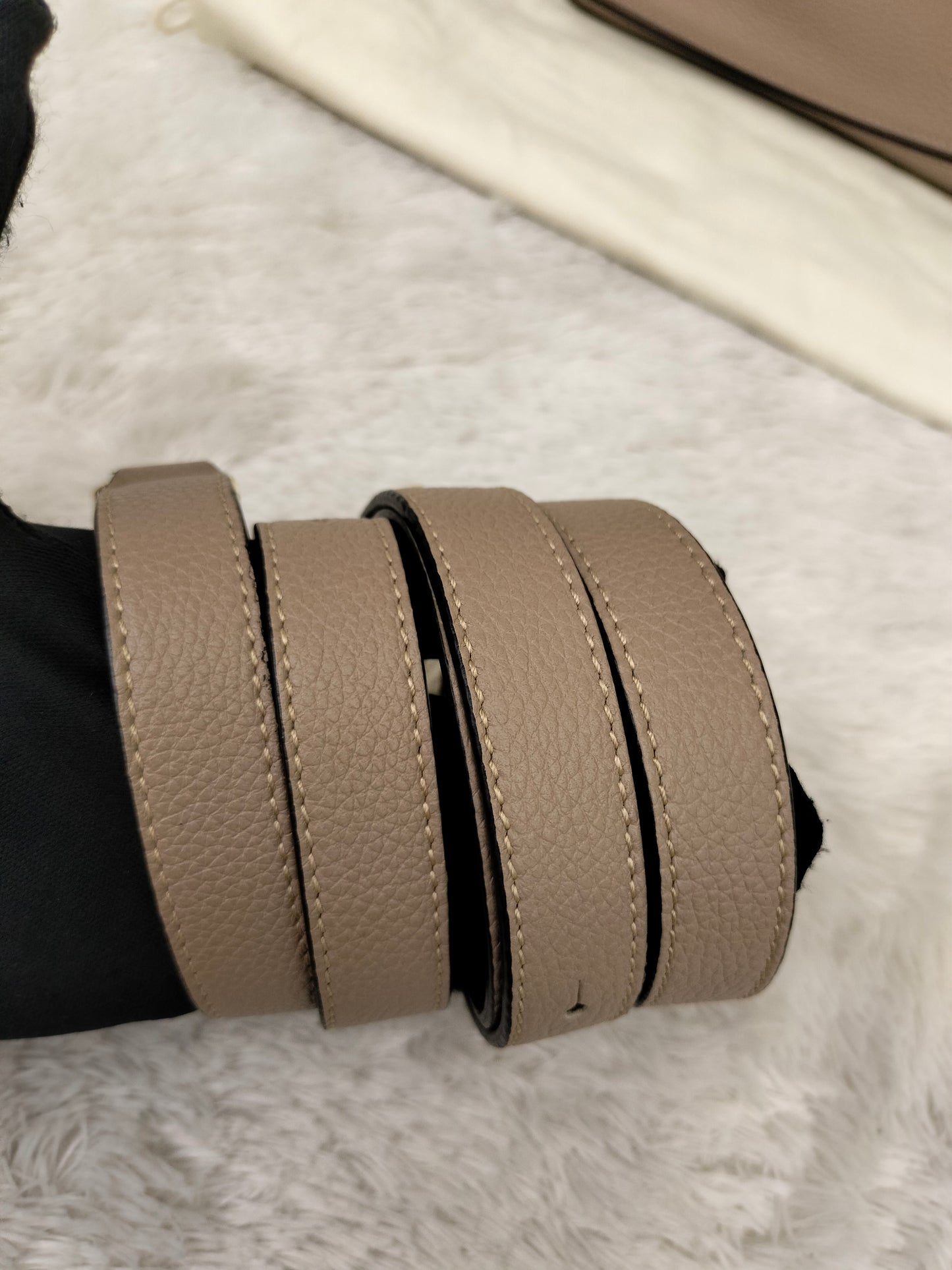 Loewe Puzzle Small Grained Sand GHW 2021