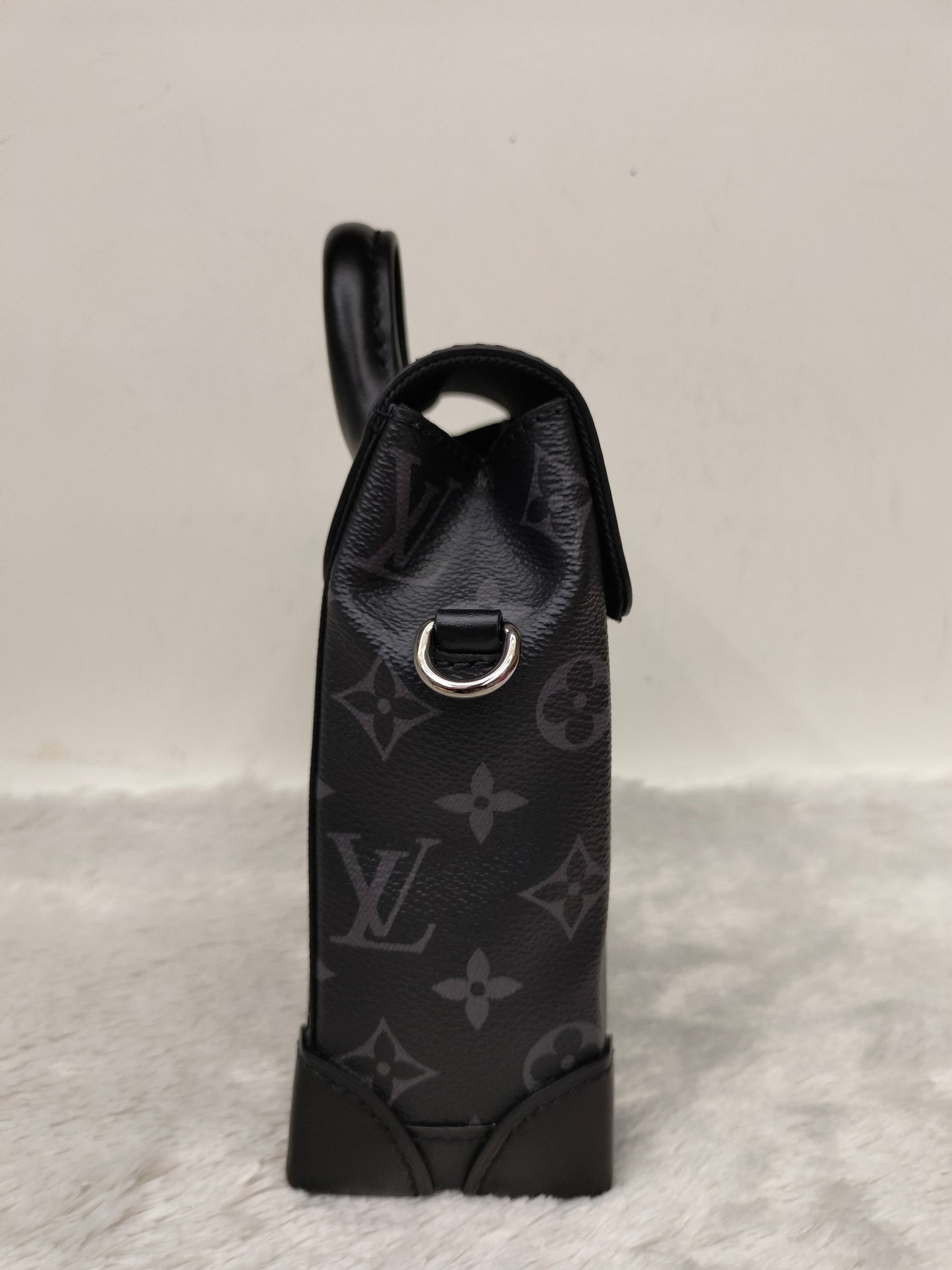 LV Nano Steamer Monogram Eclipse (CHIP)