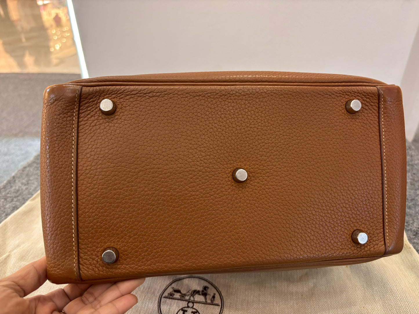 Lindy 30 Clem Gold PHW #Q square