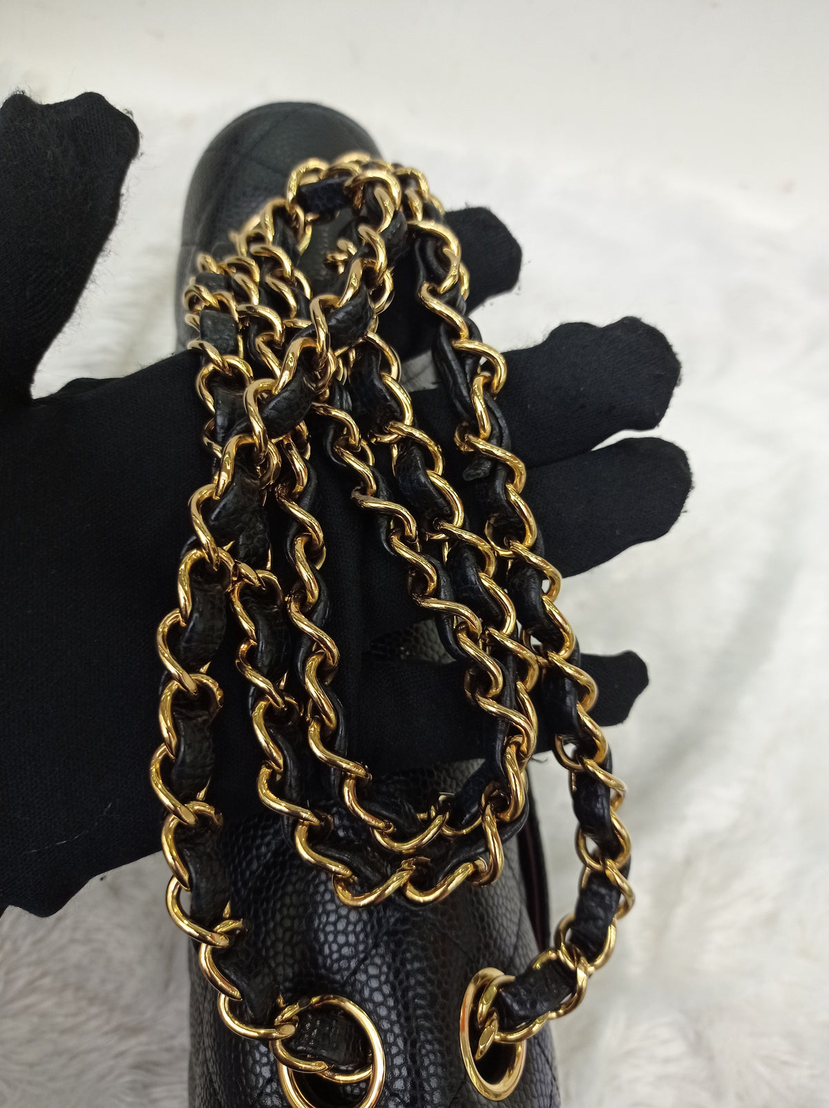 Chanel Medium Caviar Black GHW DF (CHIP)