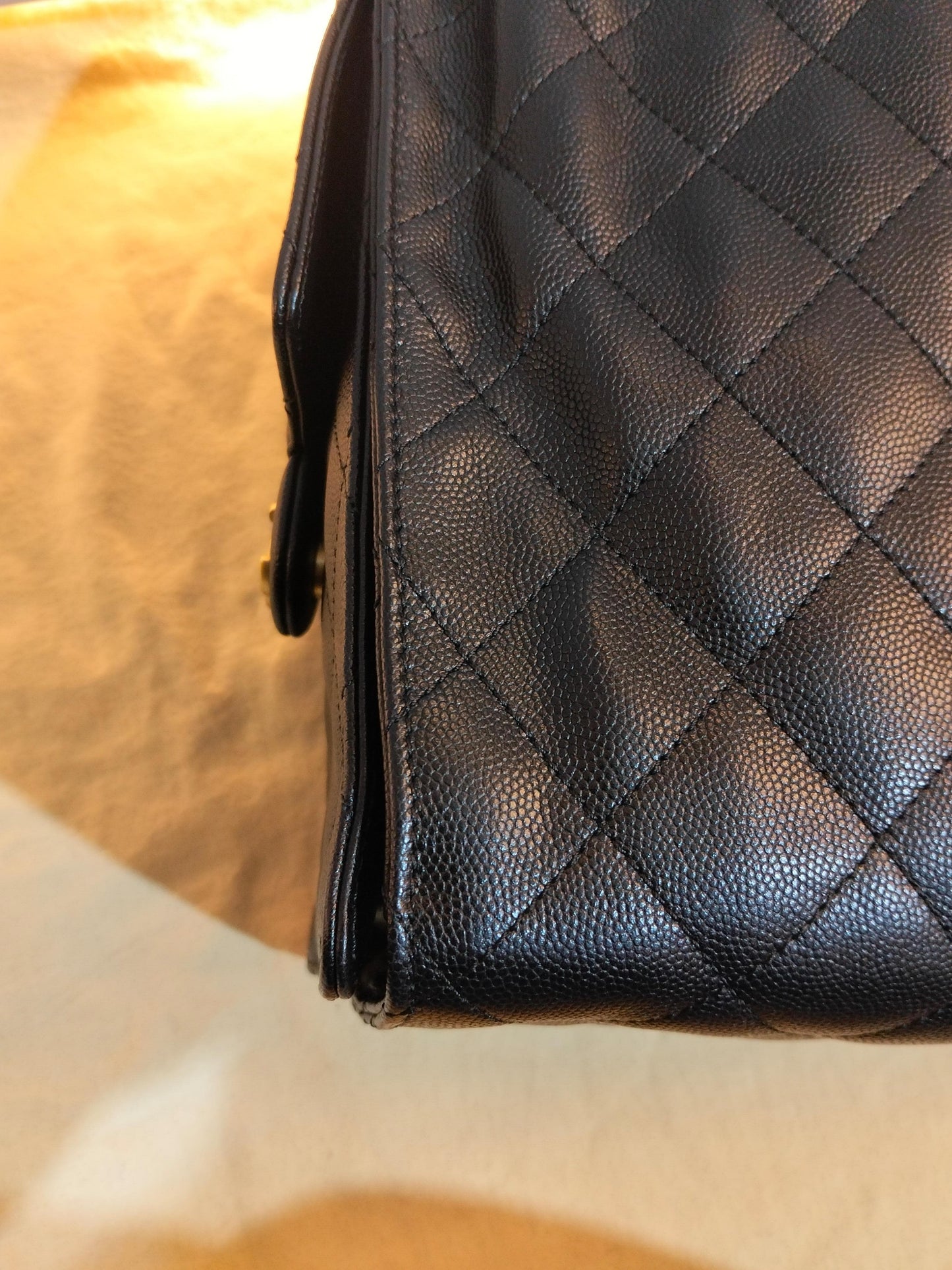 Chanel C25 Medium Caviar Black GHW 2025 (CHIP)