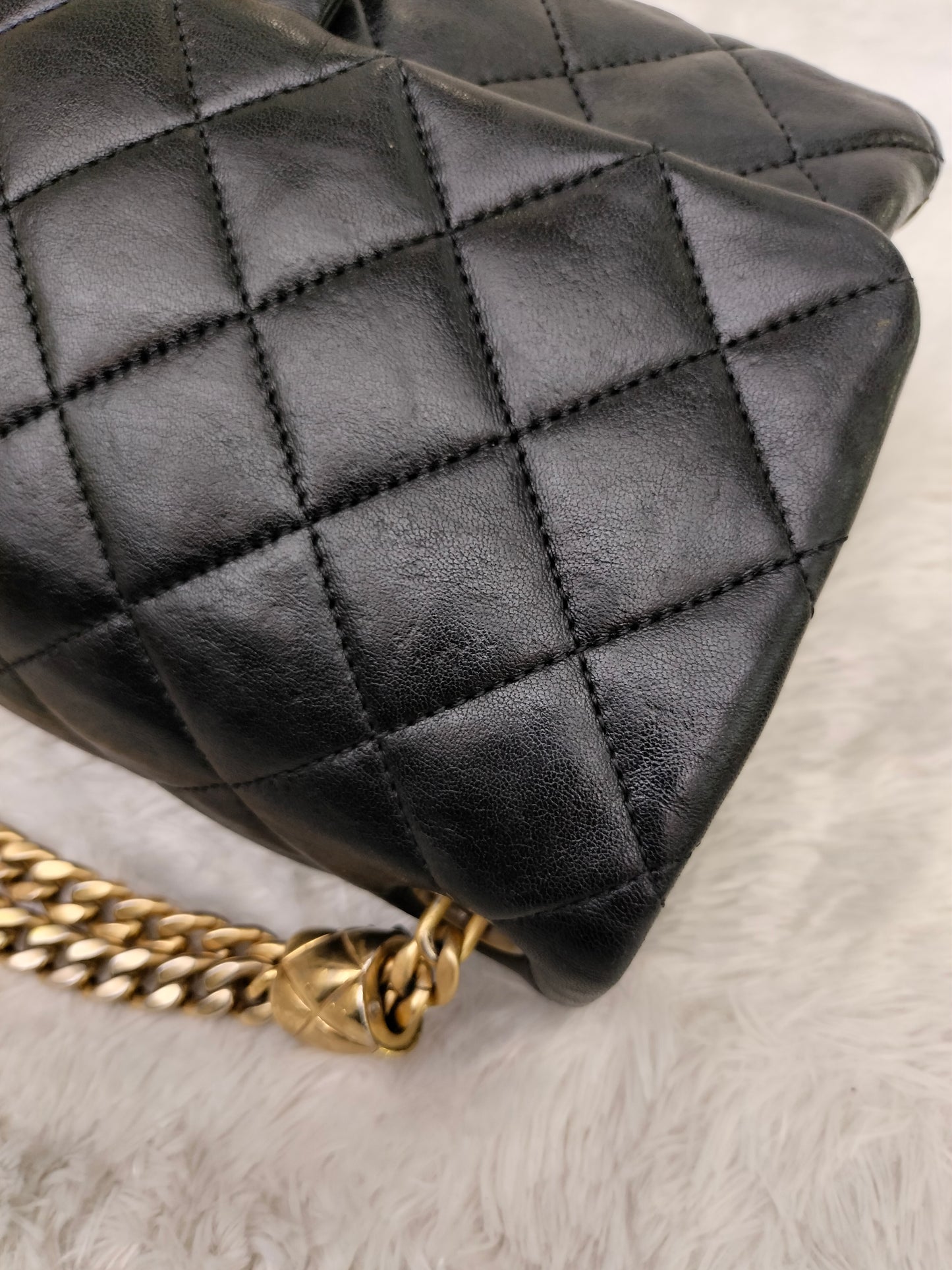 Chanel Small Pillow Crush Flap Lamb Black GHW (CHIP)
