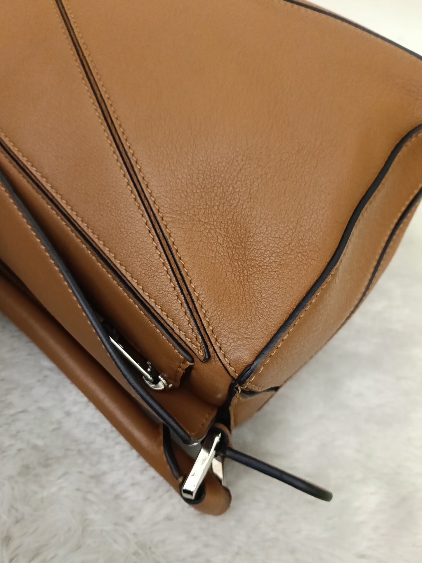 Loewe Puzzle Small Tan SHW 2018