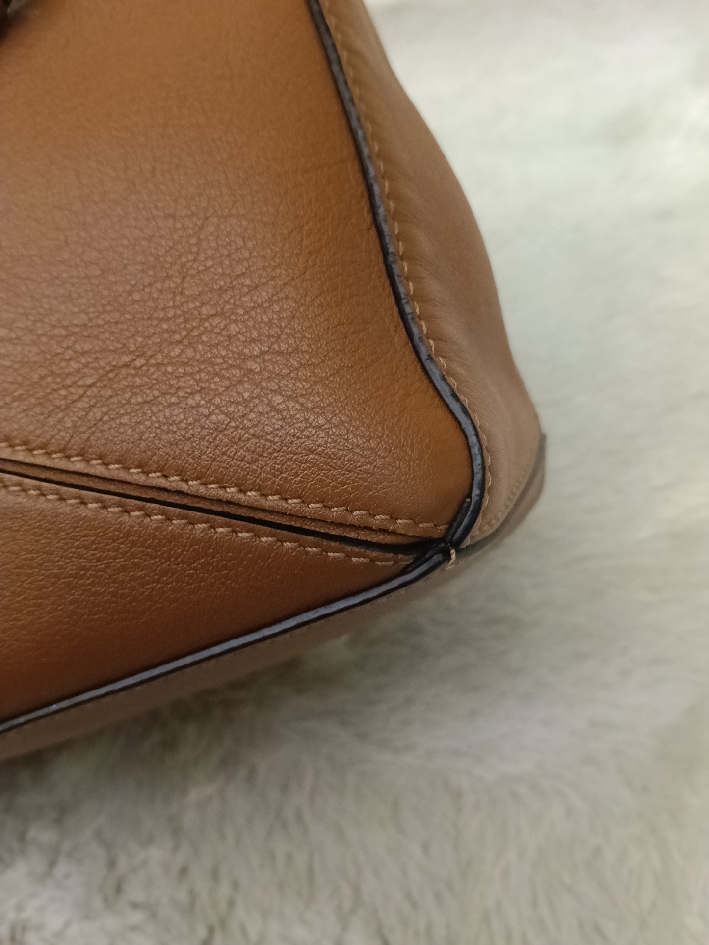 Loewe Puzzle Calfskin Small Tan SHW 2022