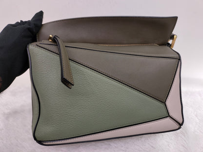 Loewe Puzzle Small Green Olive Oak GHW 2022