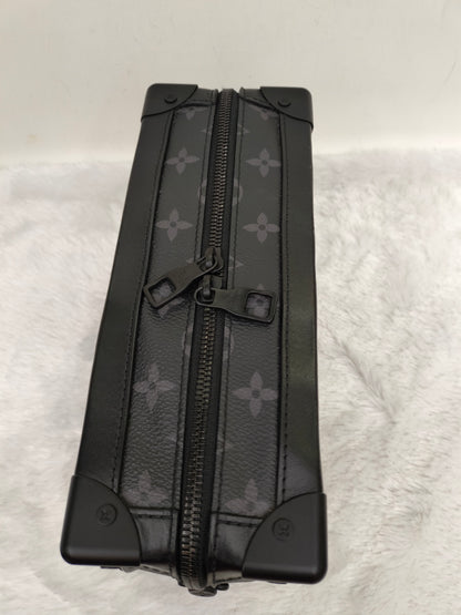 LV Soft Trunk Monogram Eclipse 2019