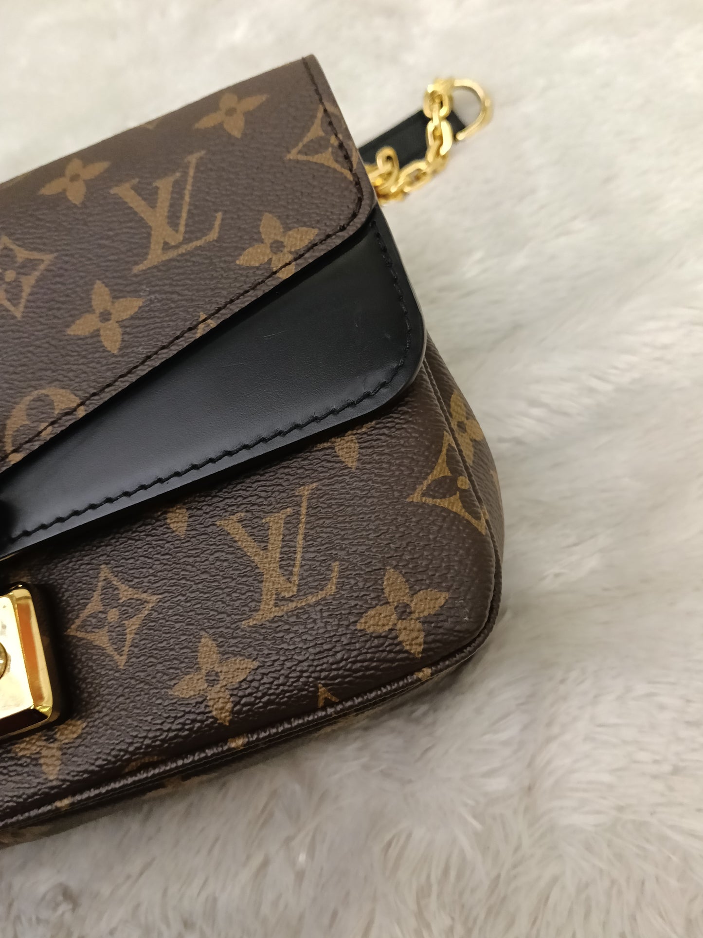 LV Marceau NM Monogram Noir (CHIP)