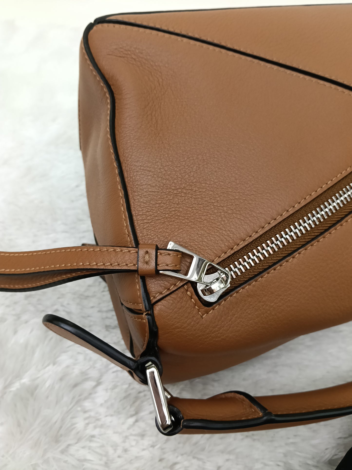 Loewe Puzzle Small Tan SHW 2020