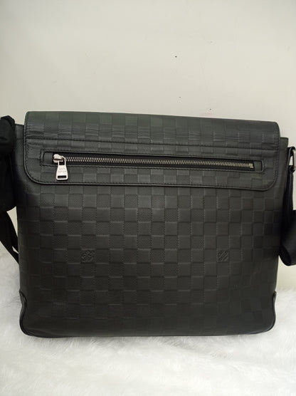 LV District MM Damier Infini Onyx 2014