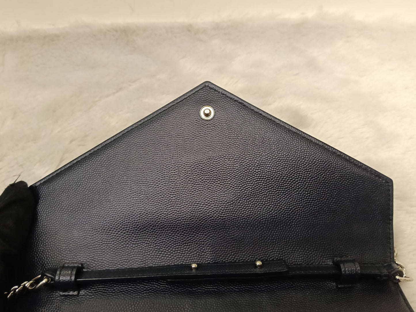 YsL WOC 22 Matelasse Monogramme Grained Navy SHW 2018