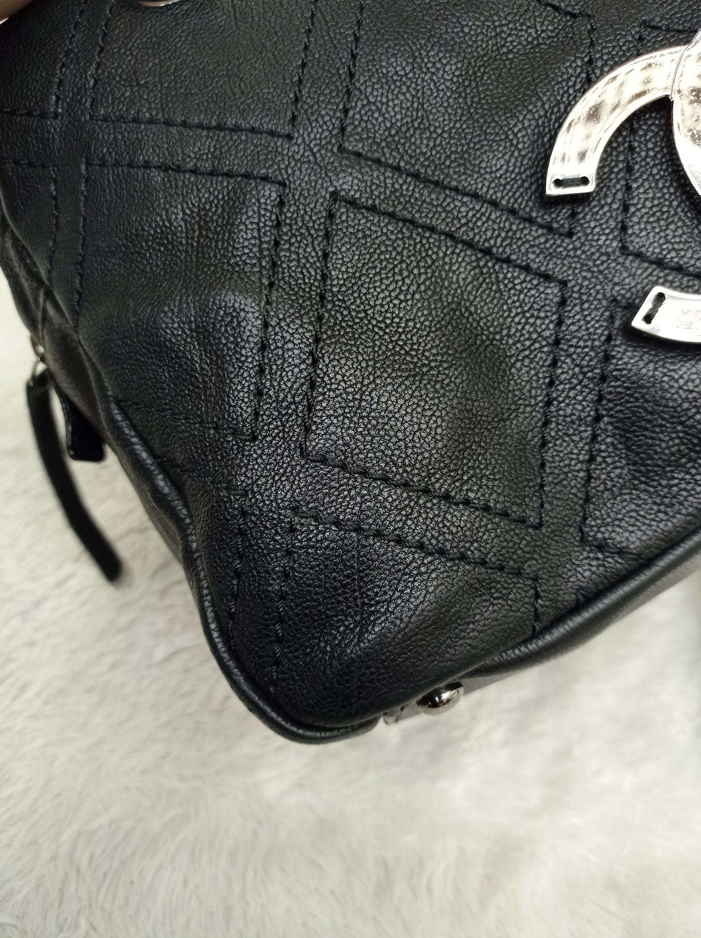 Chanel Tote Diamond Stitch Small Caviar Black SHW #10