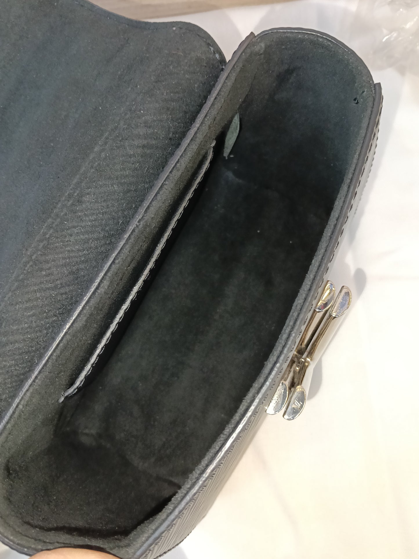 LV Twist Mini Epi Black 2020