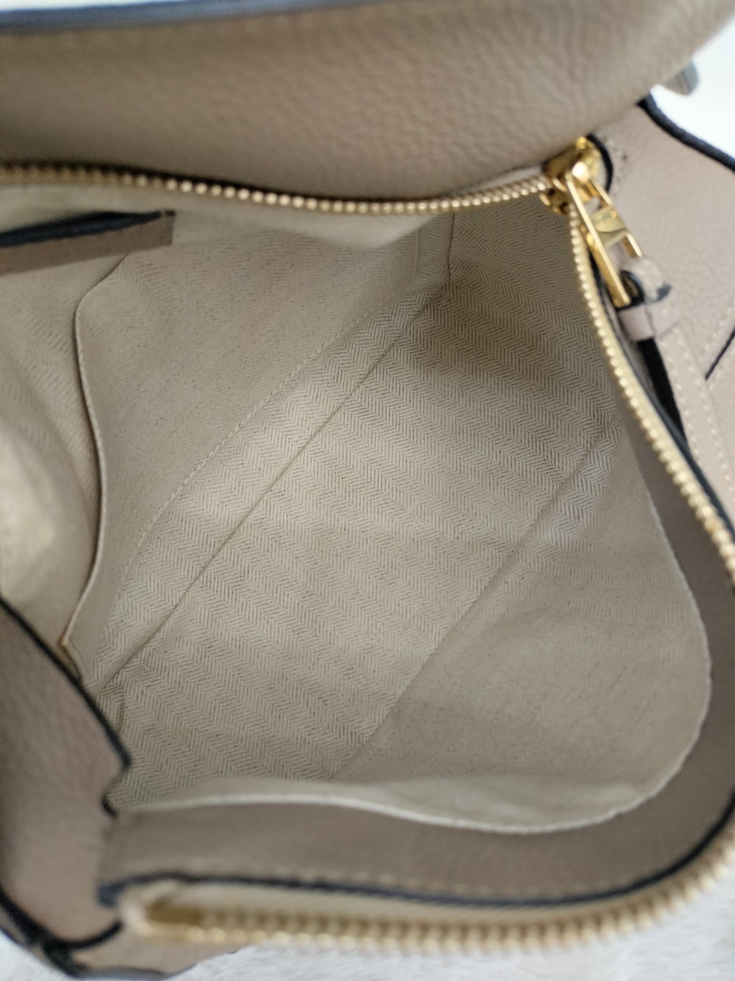 Loewe Puzzle Small Grained Sand GHW 2021