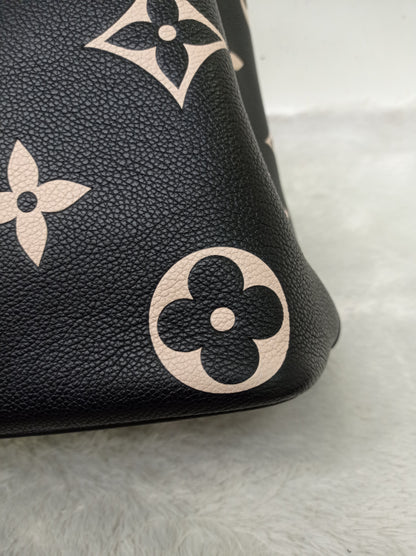 LV Neo Noe MM Monogram Empreinte Noir Creme 2022 (CHIP)