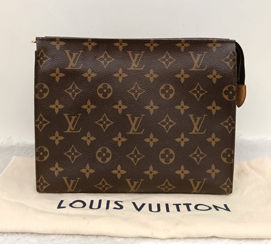 LV Pochette Toiletry 26 Monogram 2020