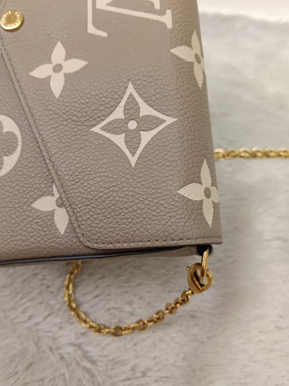 LV Pochette Felicie GM Monogram Empreinte Tourterelle Creme (CHIP)