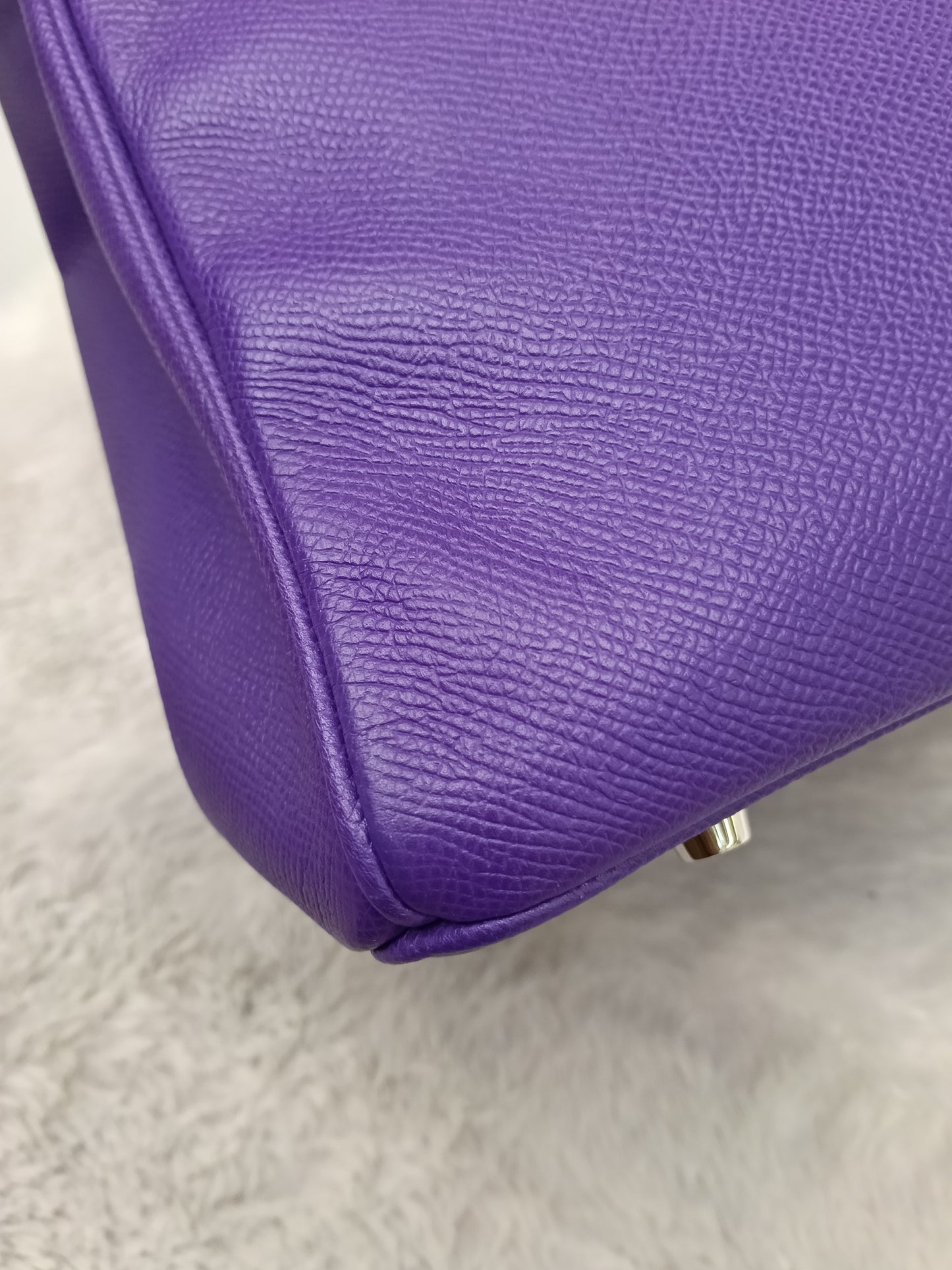B35 Epsom Ultraviolet PHW #P square