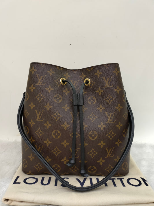 LV Neo Noe MM Monogram Noir (CHIP)