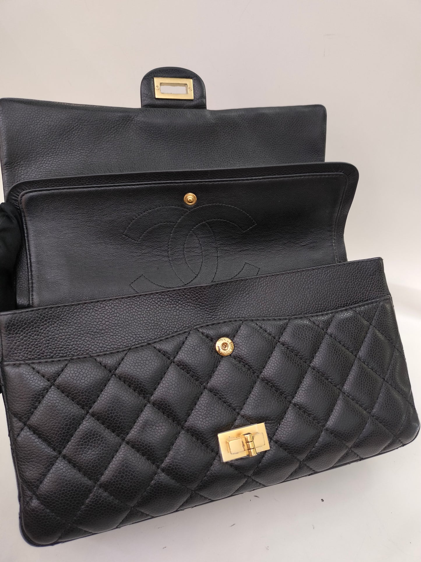 Chanel Reissue 226 Caviar Black GHW DF #19