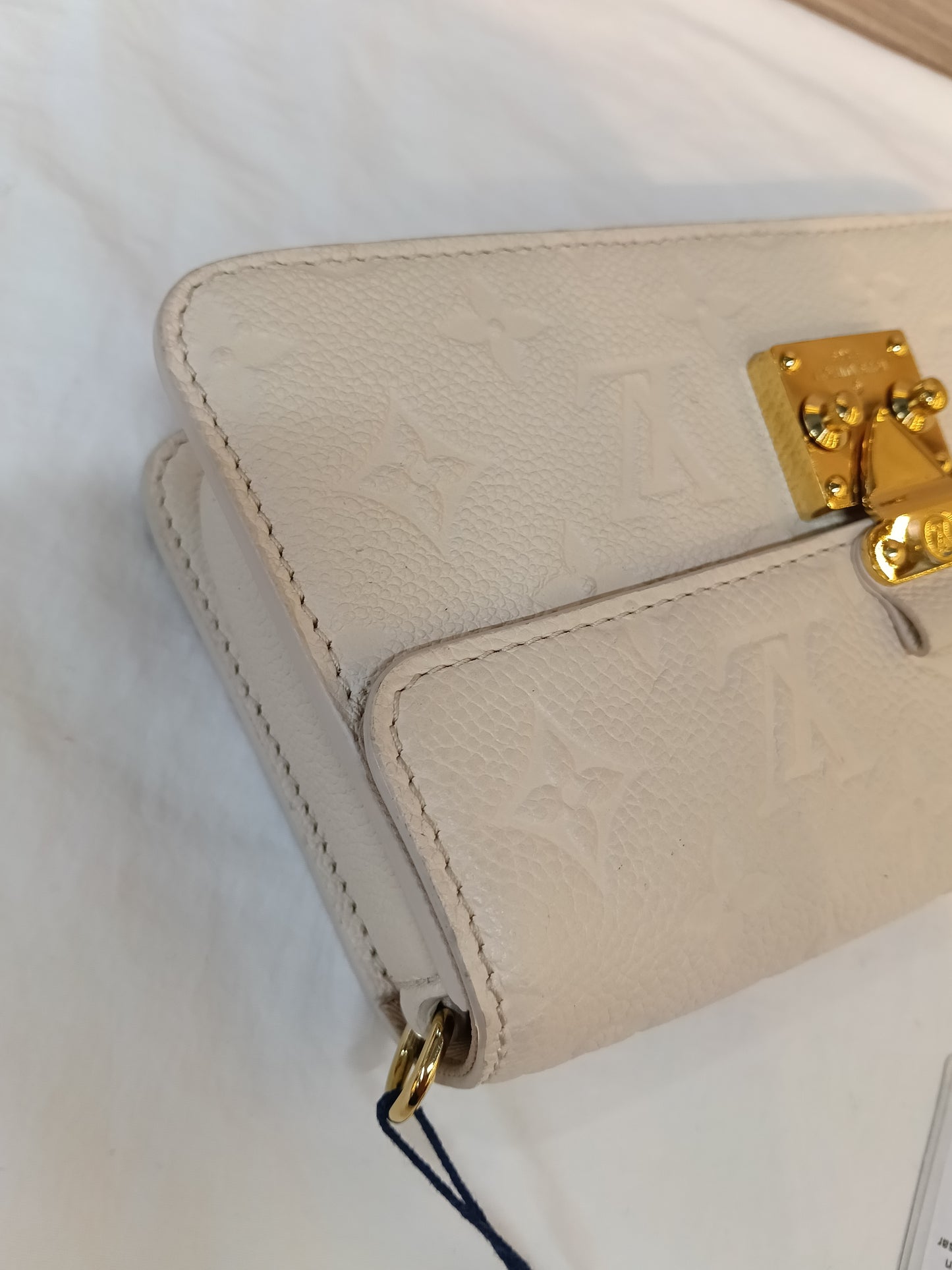 LV WOC Metis Monogram Empreinte Creme (CHIP)