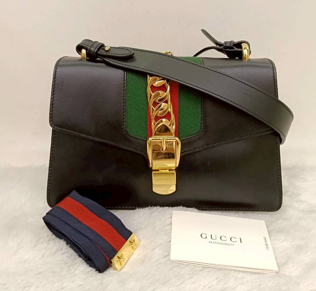 Gucci Sylvie Small Web Calfskin Black GHW