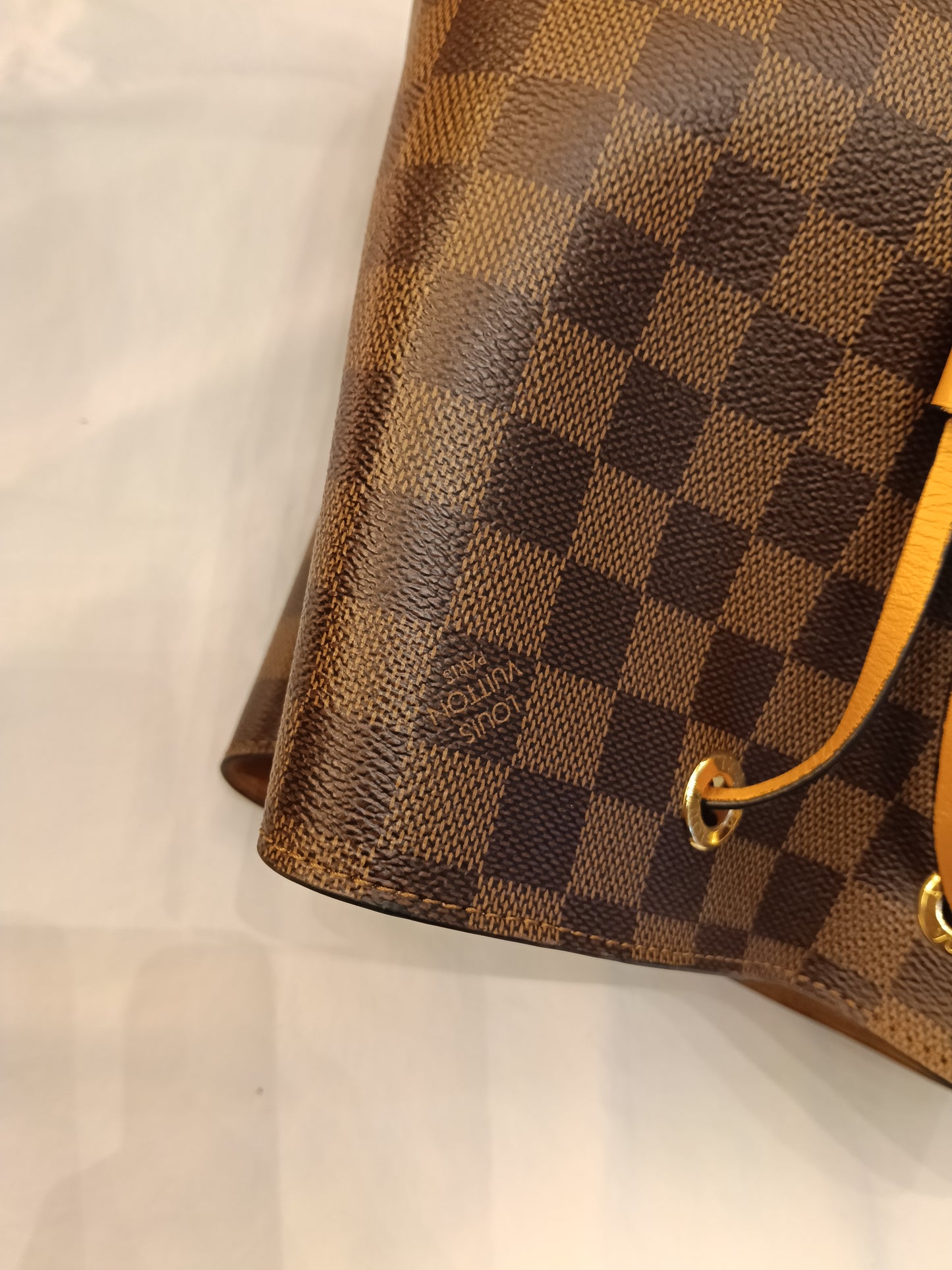 LV Neo Noe MM Damier Safran 2019