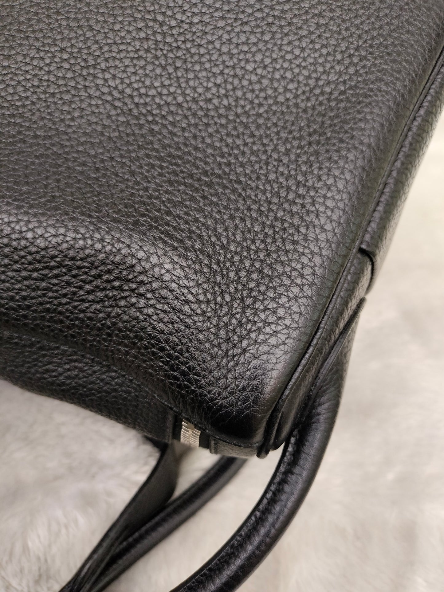 Lindy 30 Clem Black PHW #Q square