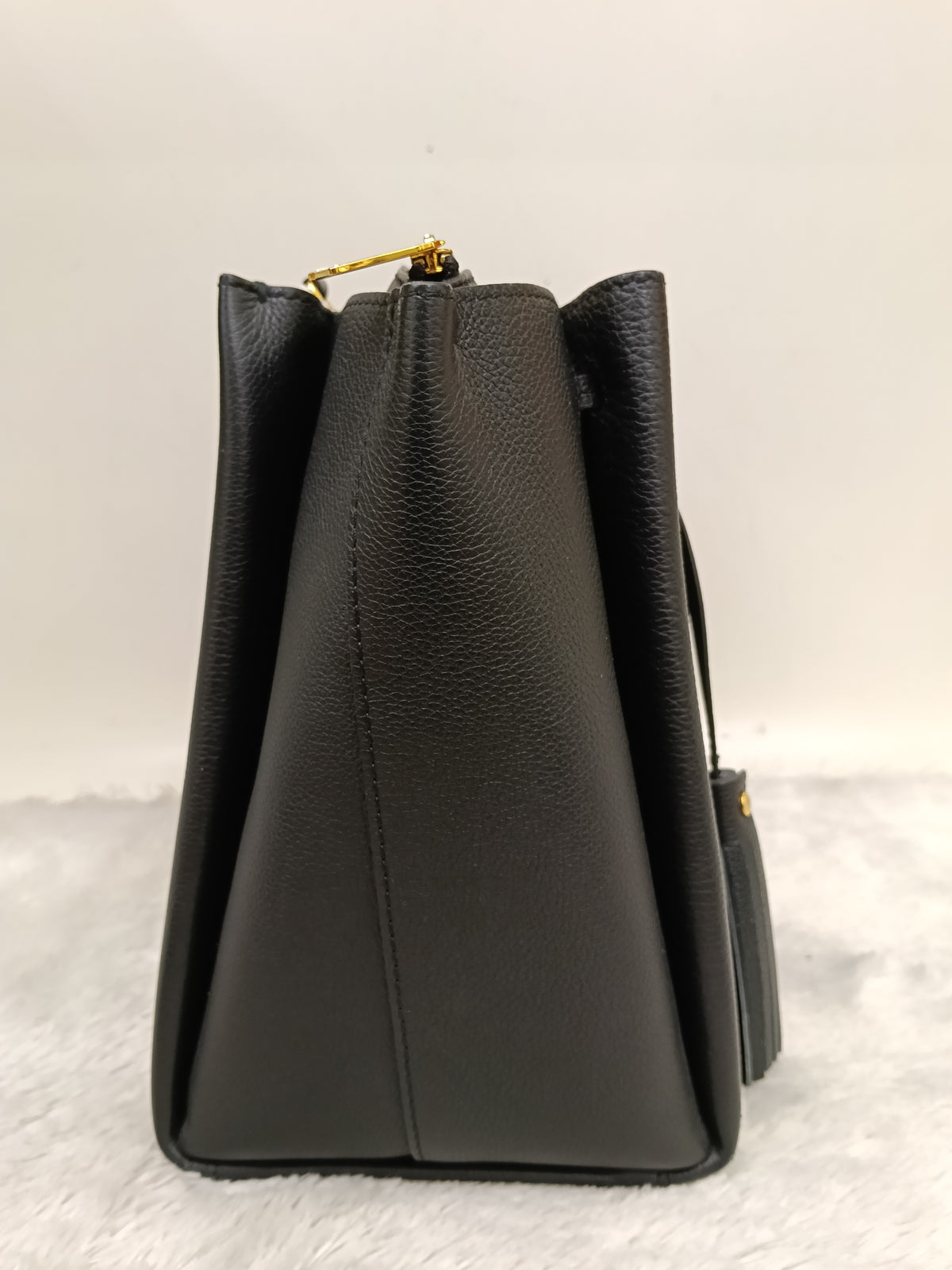 LV Lockmeto Tote Taurillon Noir 2017