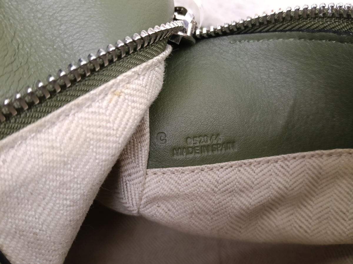 Loewe Puzzle Small Calfskin Avocado SHW 2020