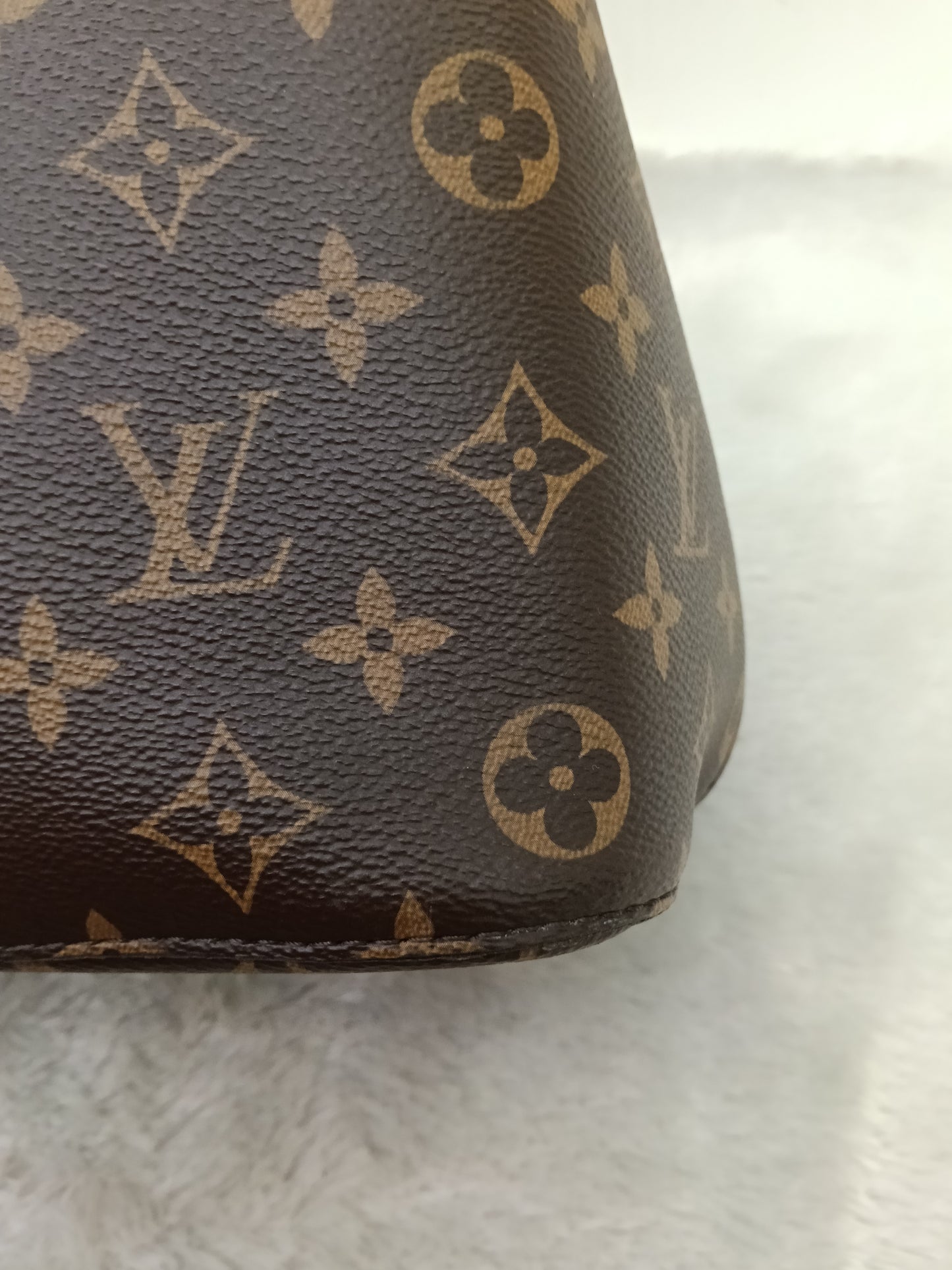 LV Neo Noe MM Monogram Rose Poudre 2020