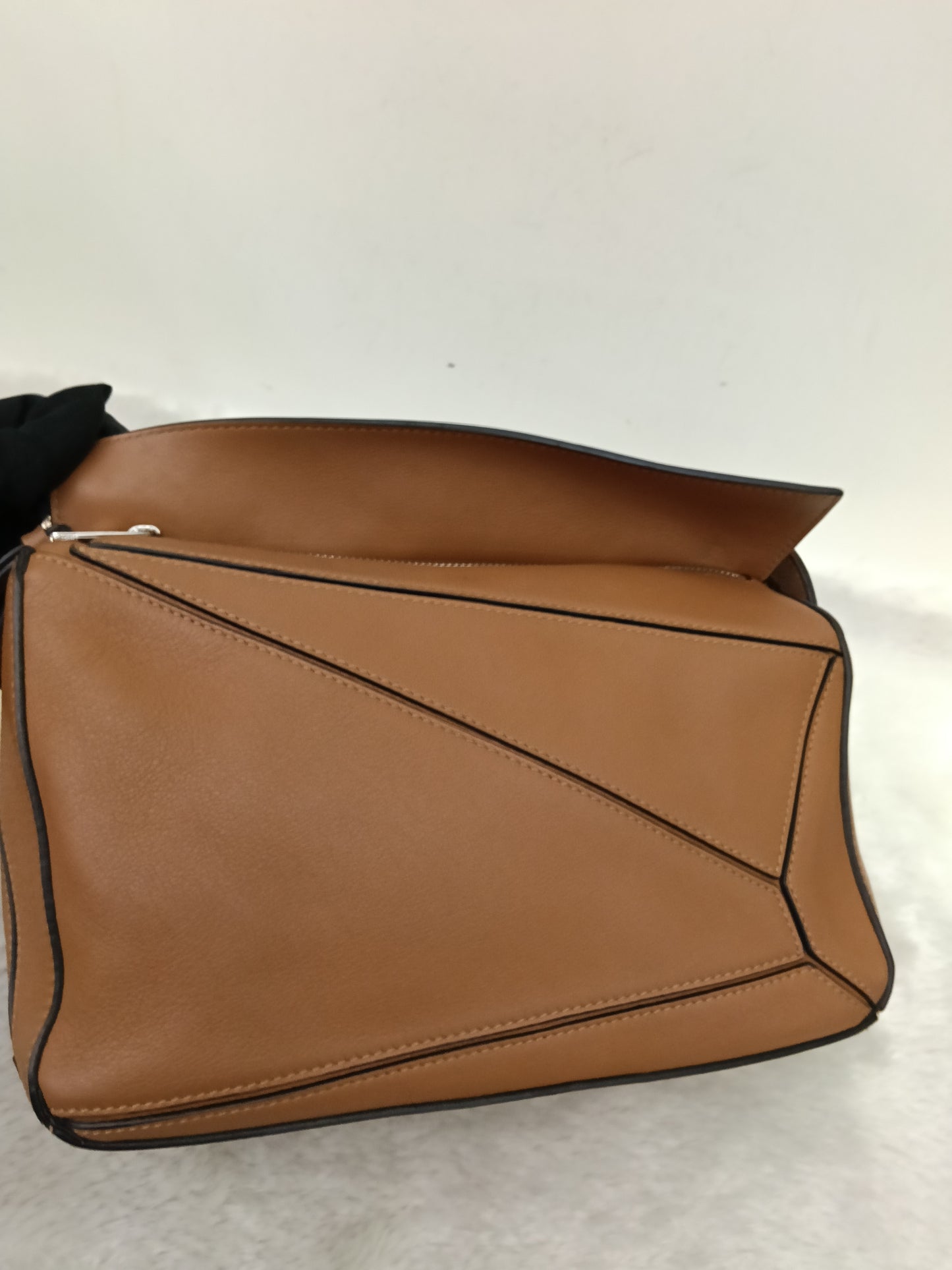 Loewe Puzzle Small Tan SHW 2018