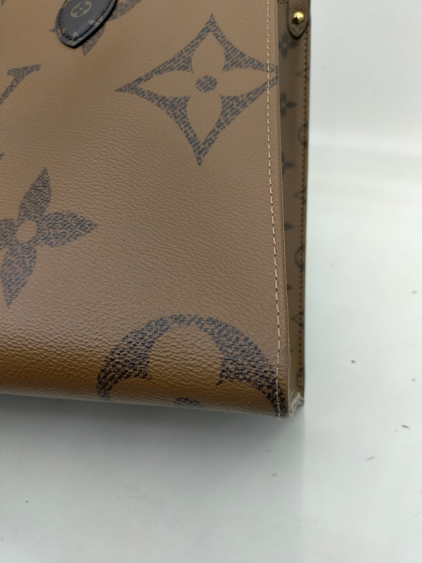 *NBU* LV OTG MM Monogram Reverse Giant (CHIP)