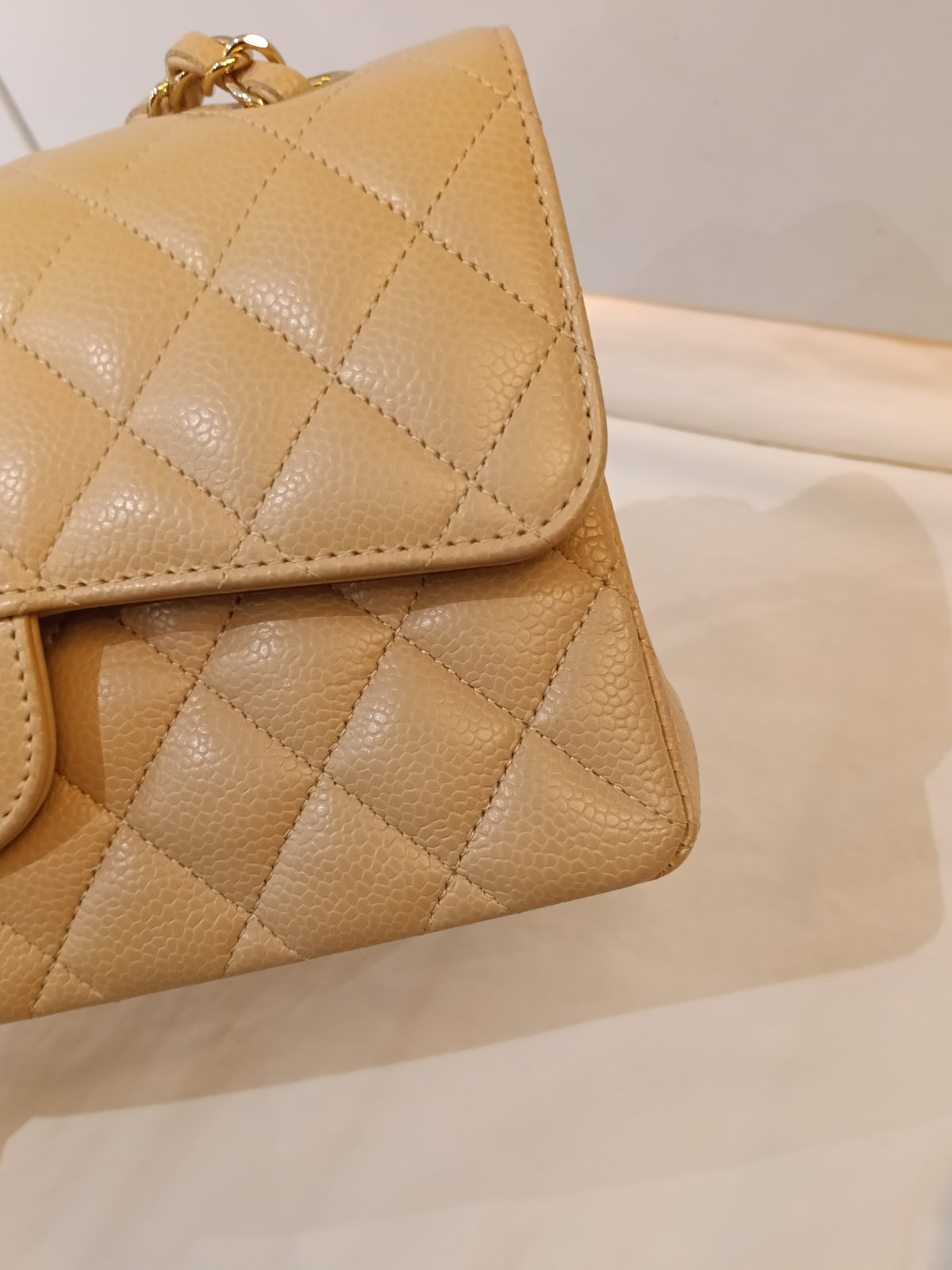 Chanel Small Caviar Beige GHW DF (CHIP)