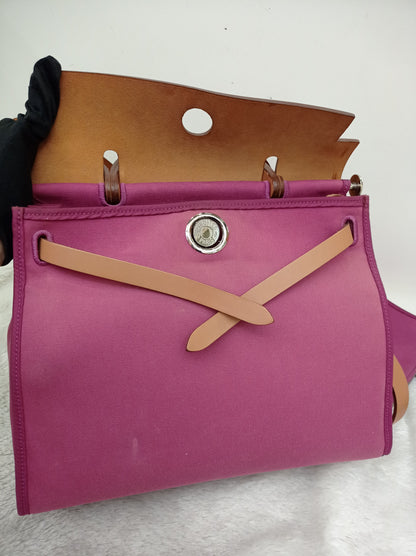 HB31 Canvas Magnolia Flap Beige PHW #O square