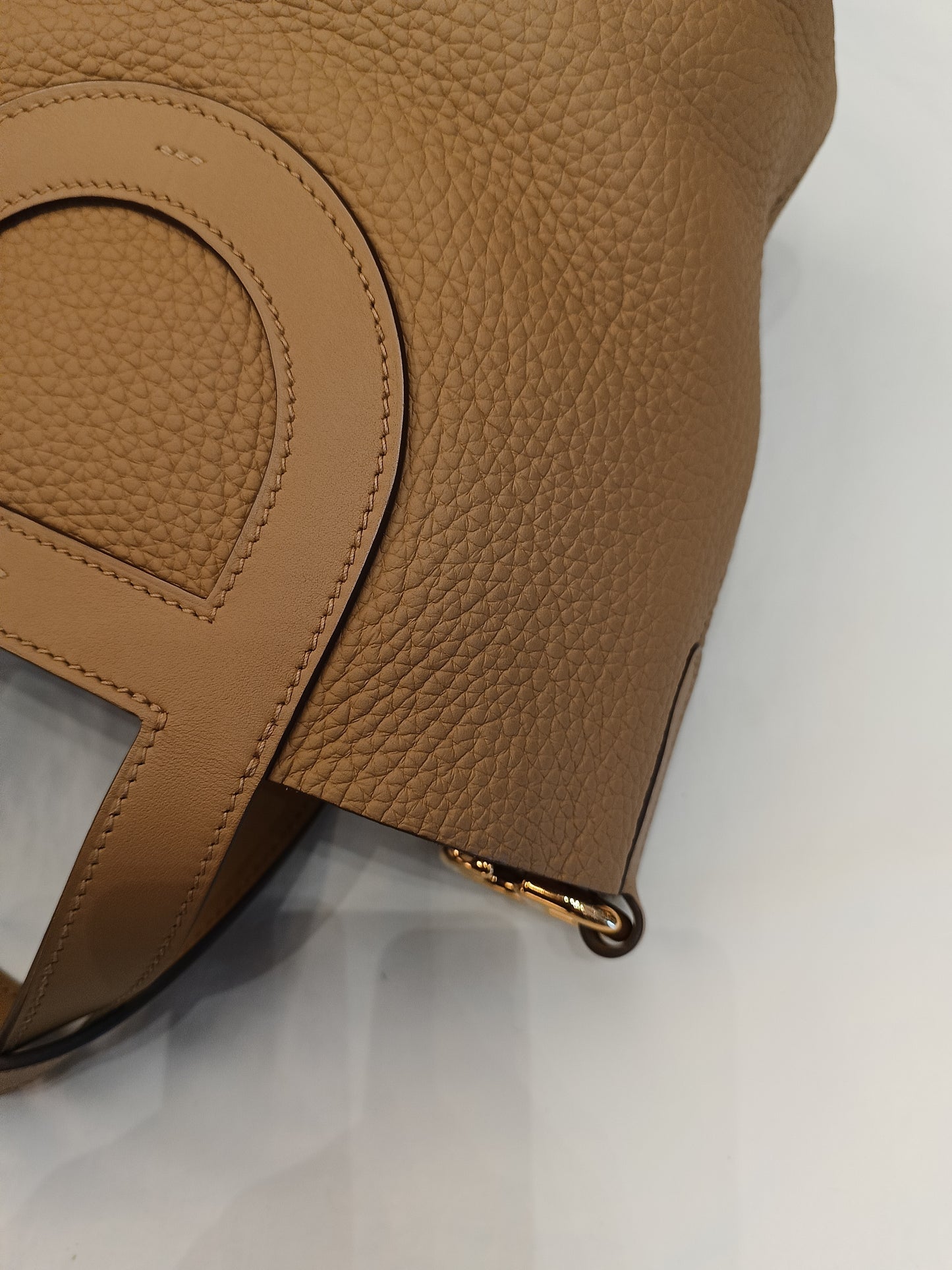 Hermes In The Loop 18 Clem Biscuit GHW #B