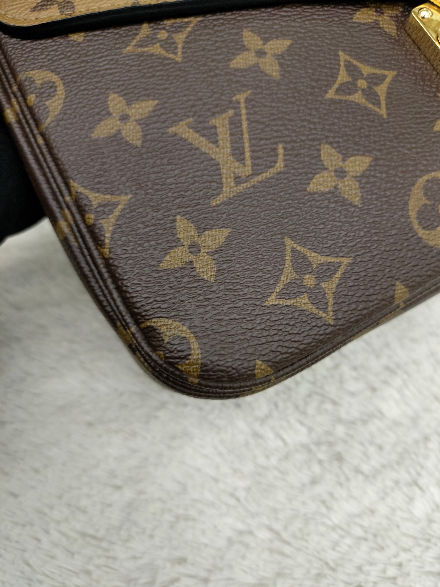 LV Metis Reverse (CHIP)