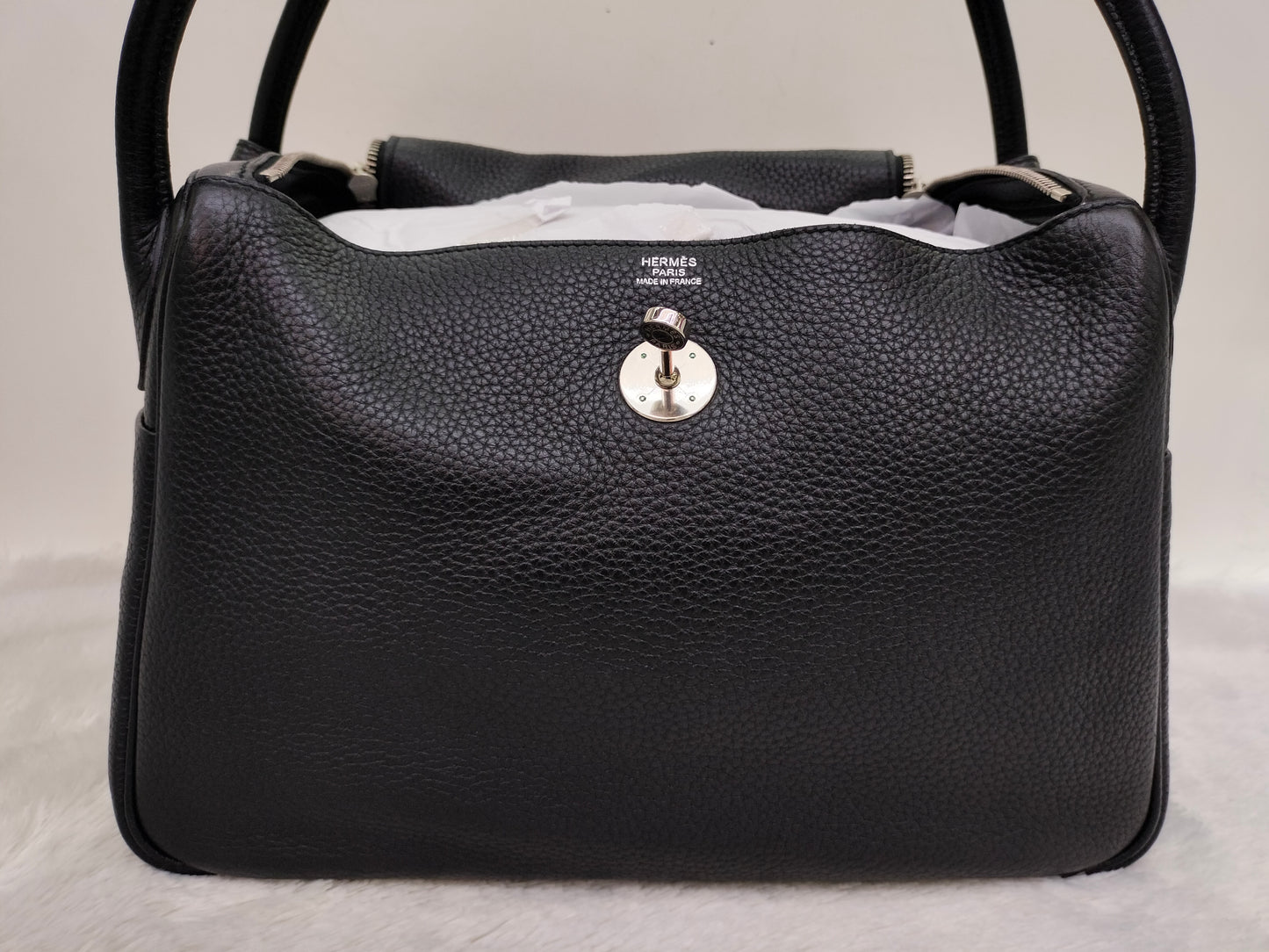 Lindy 30 Clem Black PHW #Q square