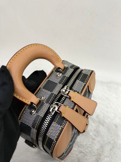 LV Valisette Vertical Damier Colour Noir 2019