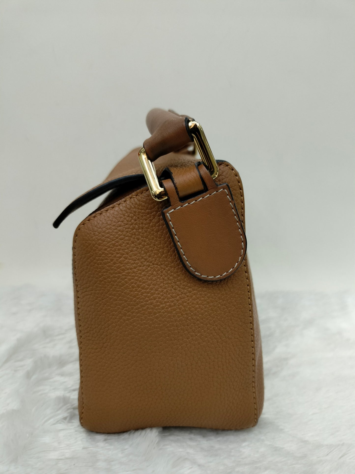 Loewe Puzzle Small Grained Caramel GHW 2020