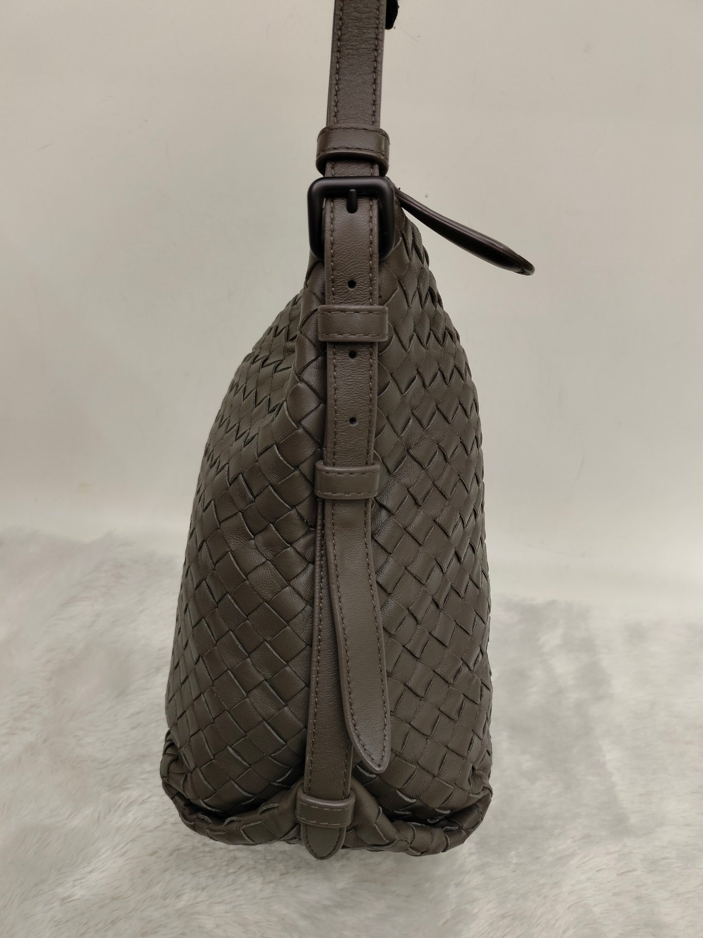 Bottega Veneta Osaka Medium Grey 2018