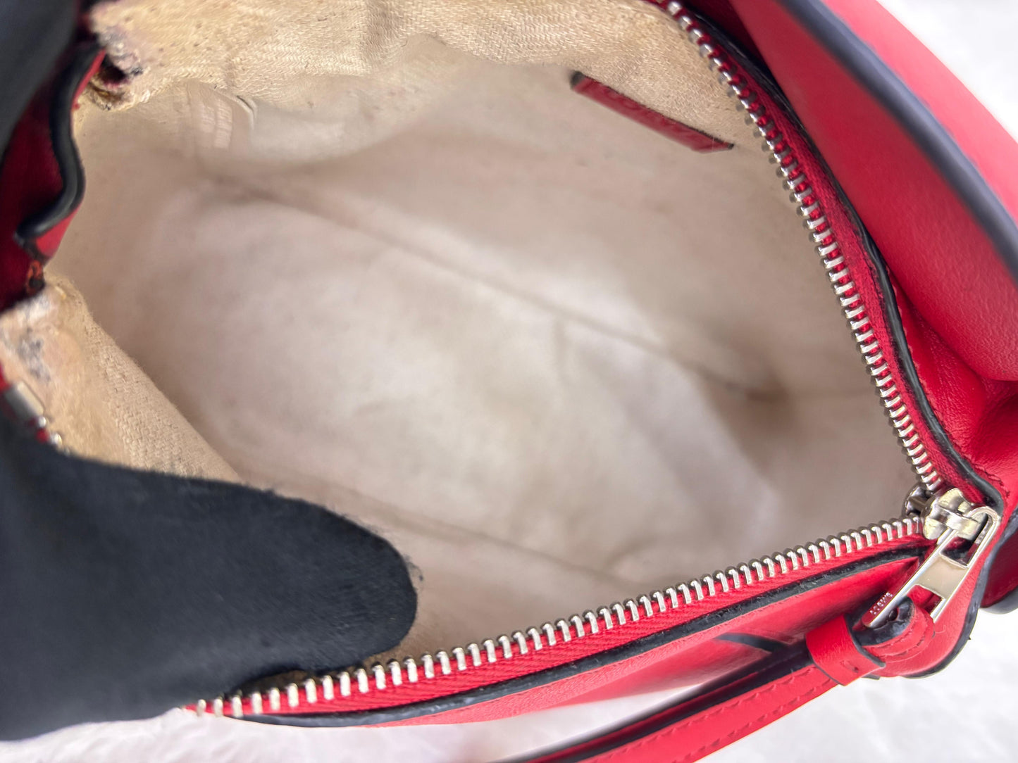 Loewe Puzzle Mini Red SHW 2018