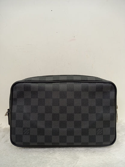LV Kasai Clutch Graphite 2018
