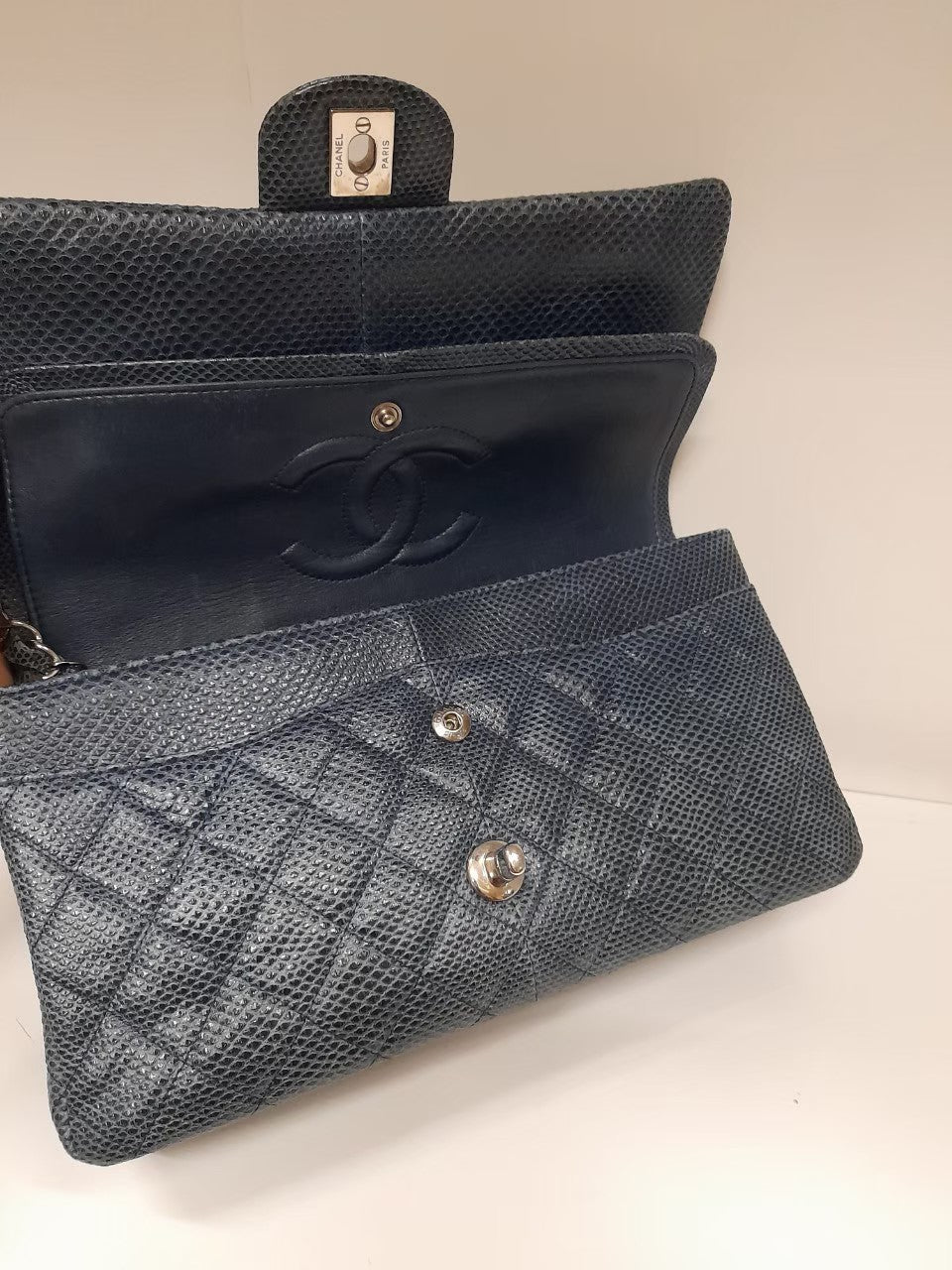 Chanel Medium Lizard Blue SHW #14              Size 25,5x15,5x6,5